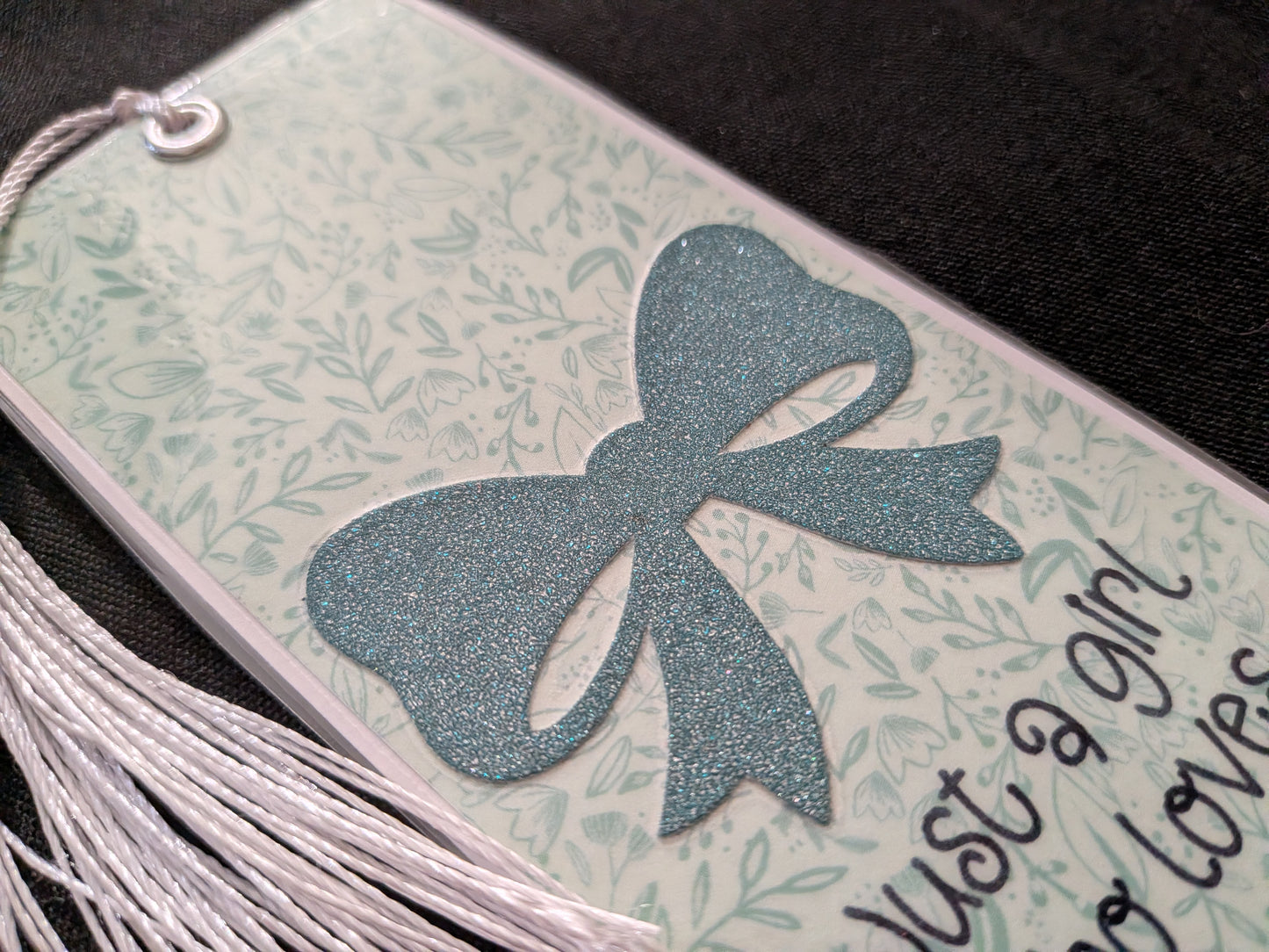 Green Floral Bow Book Mark