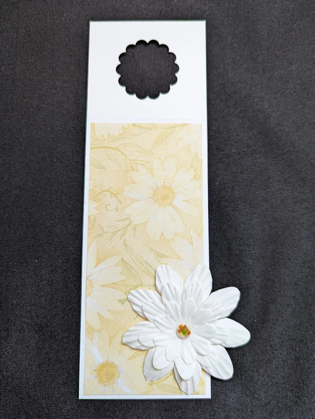 Daisy Bottle Gift Tag