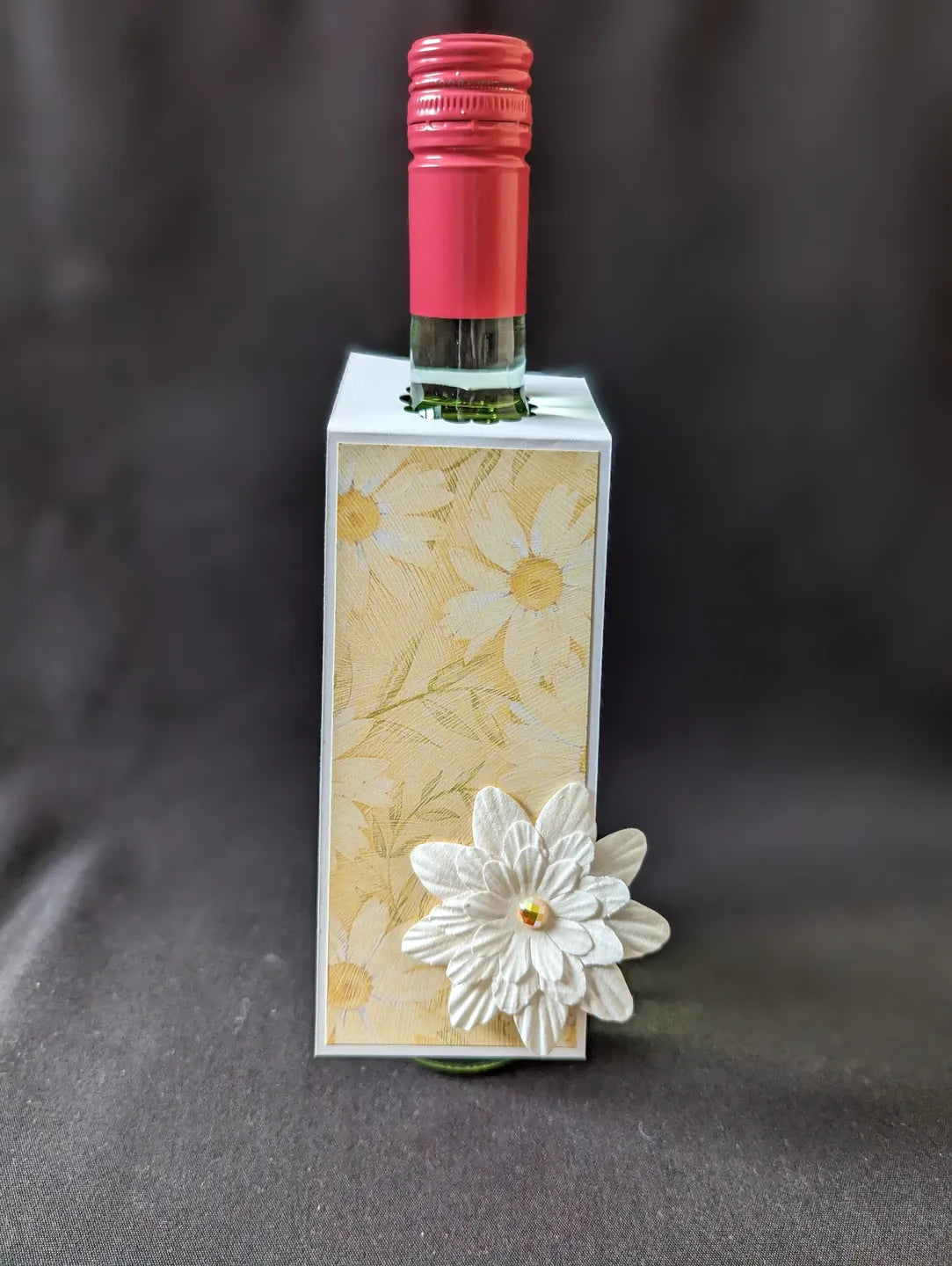 Daisy Bottle Gift Tag
