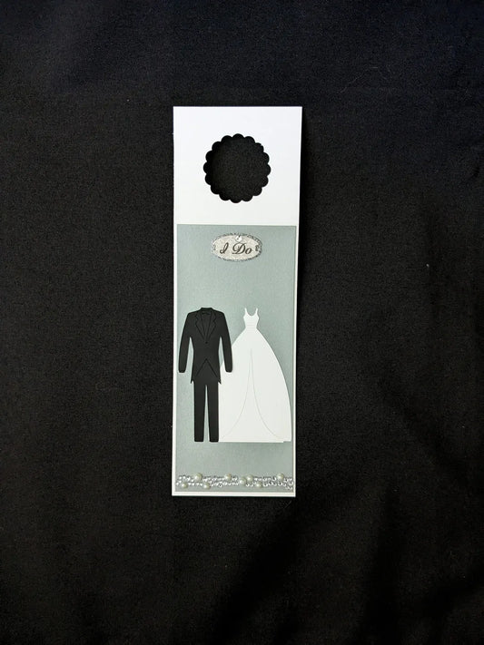 Bride and Groom Wedding Bottle Gift Tag