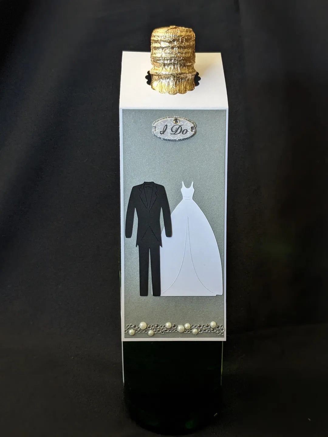 Bride and Groom Wedding Bottle Gift Tag